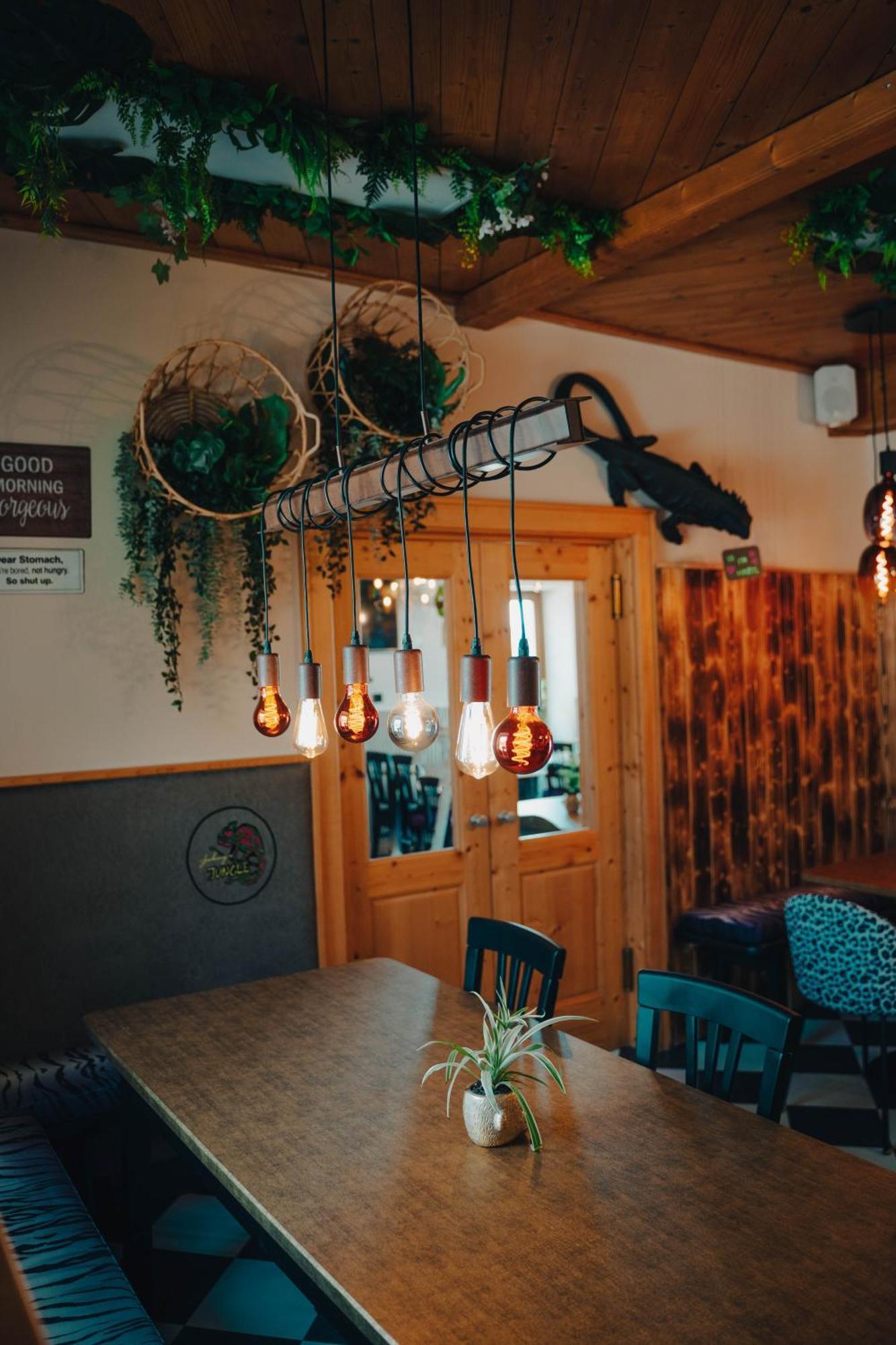 Johnys Jungle Bed & Breakfast Marbach an der Donau Exterior foto